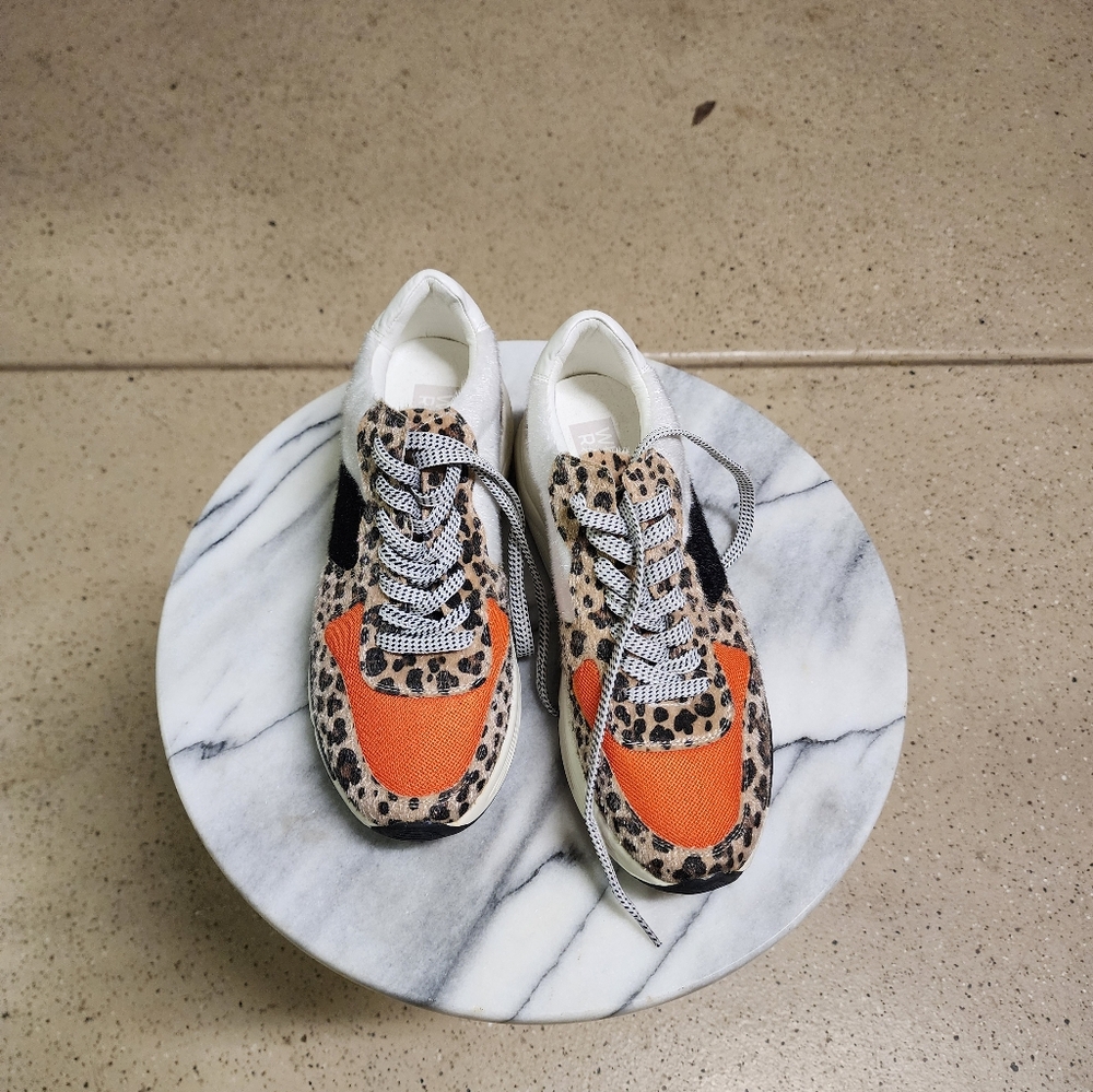 White Raven Sneakers